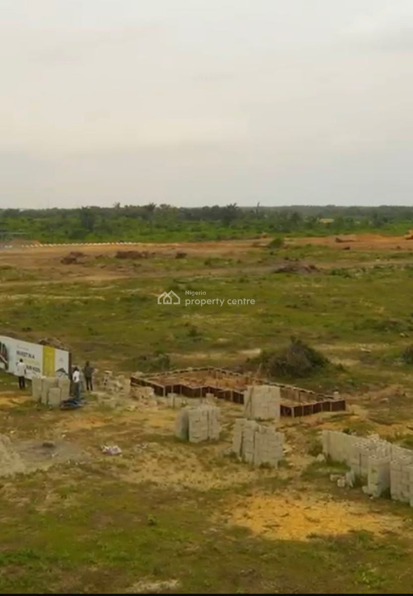 Acres of Land, Elerangbe/zenytal Gardens, Ibeju Lekki, Lagos, Mixed-use Land for Sale