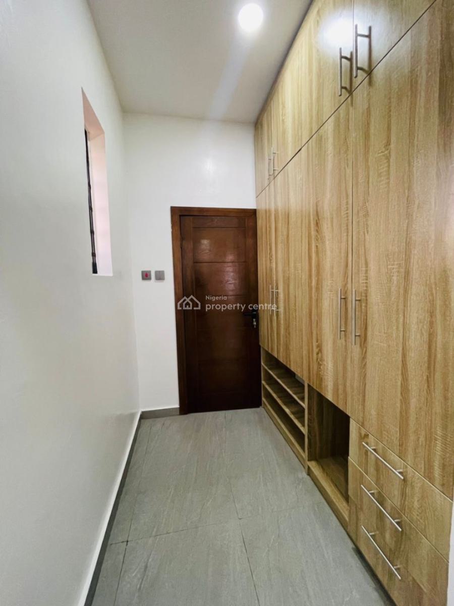 Magnificently Built 5 Bedroom Detached Duplex Plus Bq & Pool, Gra Phase 2, Magodo, Lagos, Detached Duplex for Sale