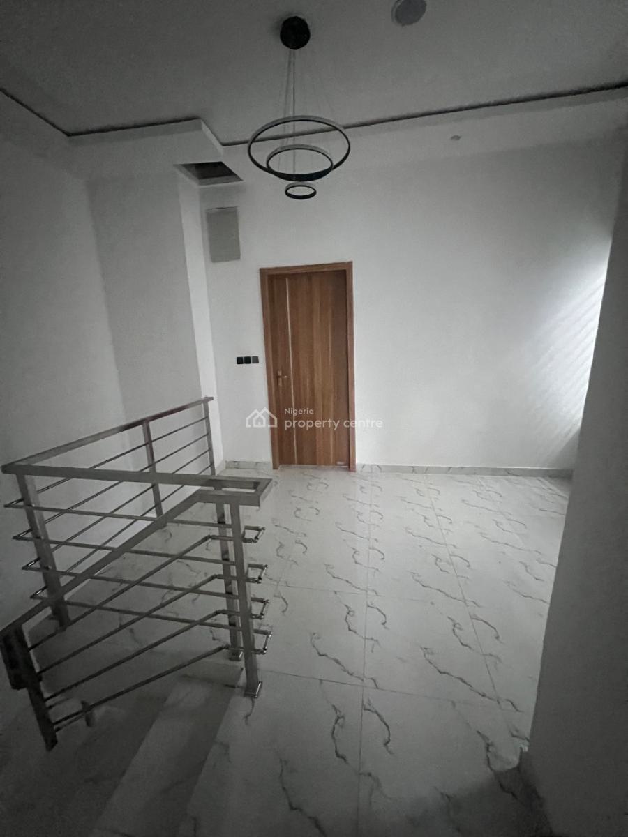 2bedroom Apartment, Ikate Elegushi, Lekki, Lagos, Flat / Apartment for Rent