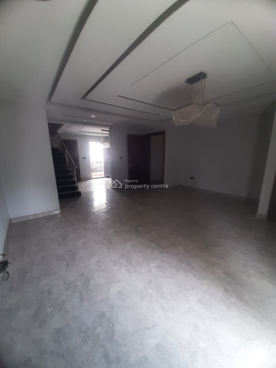 Serviced with 24/7 Power Supply 4 Bedroom En-suite Townhouse with Fitt, Ikate, Lekki, Lagos, Terraced Duplex for Rent