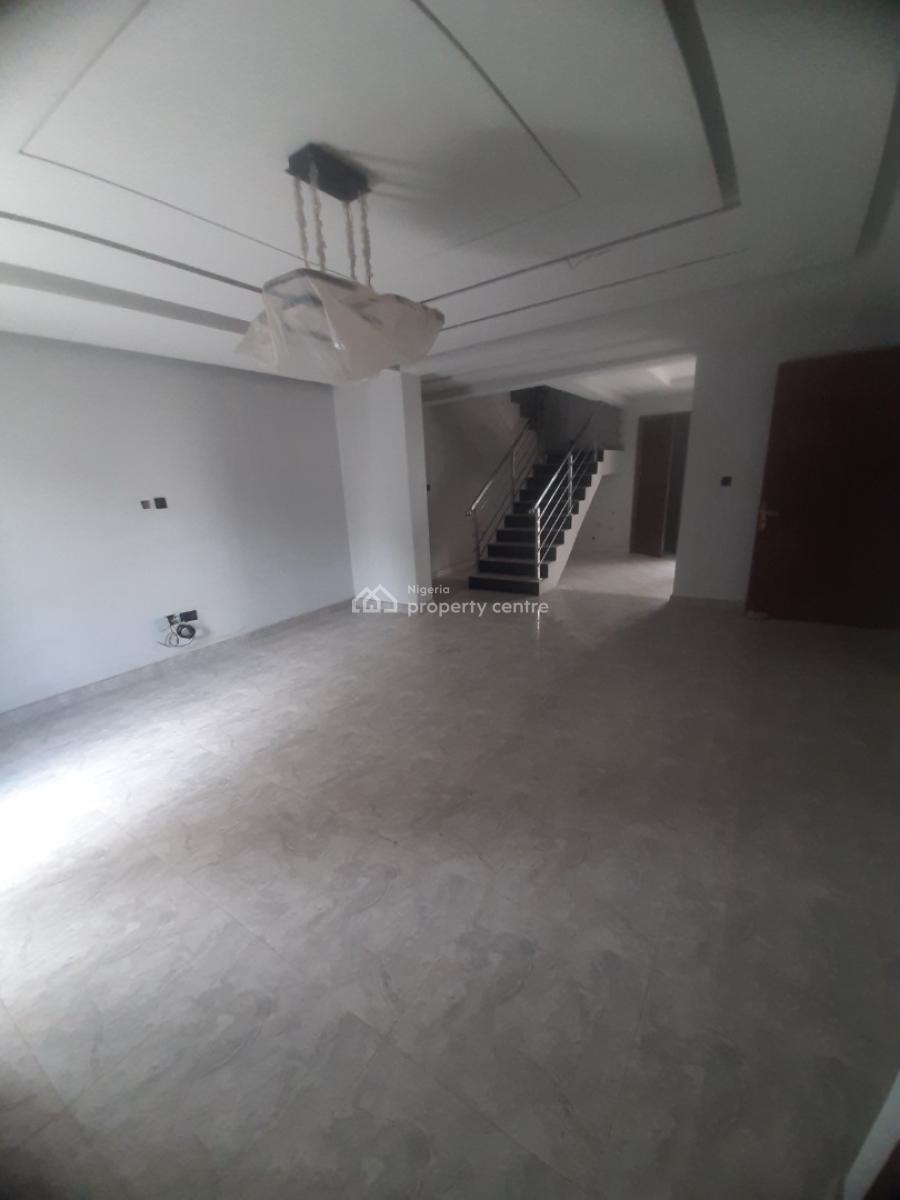 Serviced with 24/7 Power Supply 4 Bedroom En-suite Townhouse with Fitt, Ikate, Lekki, Lagos, Terraced Duplex for Rent