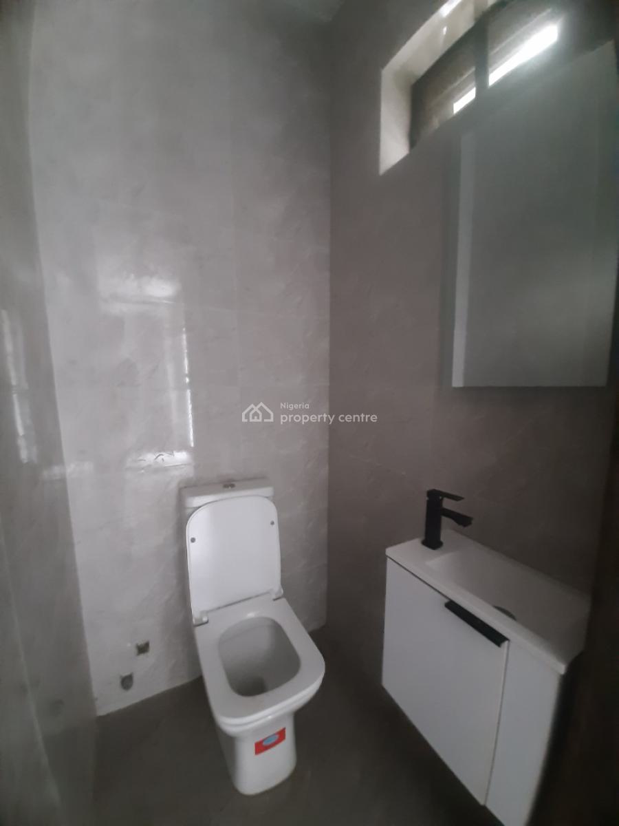 Serviced with 24/7 Power Supply 4 Bedroom En-suite Townhouse with Fitt, Ikate, Lekki, Lagos, Terraced Duplex for Rent