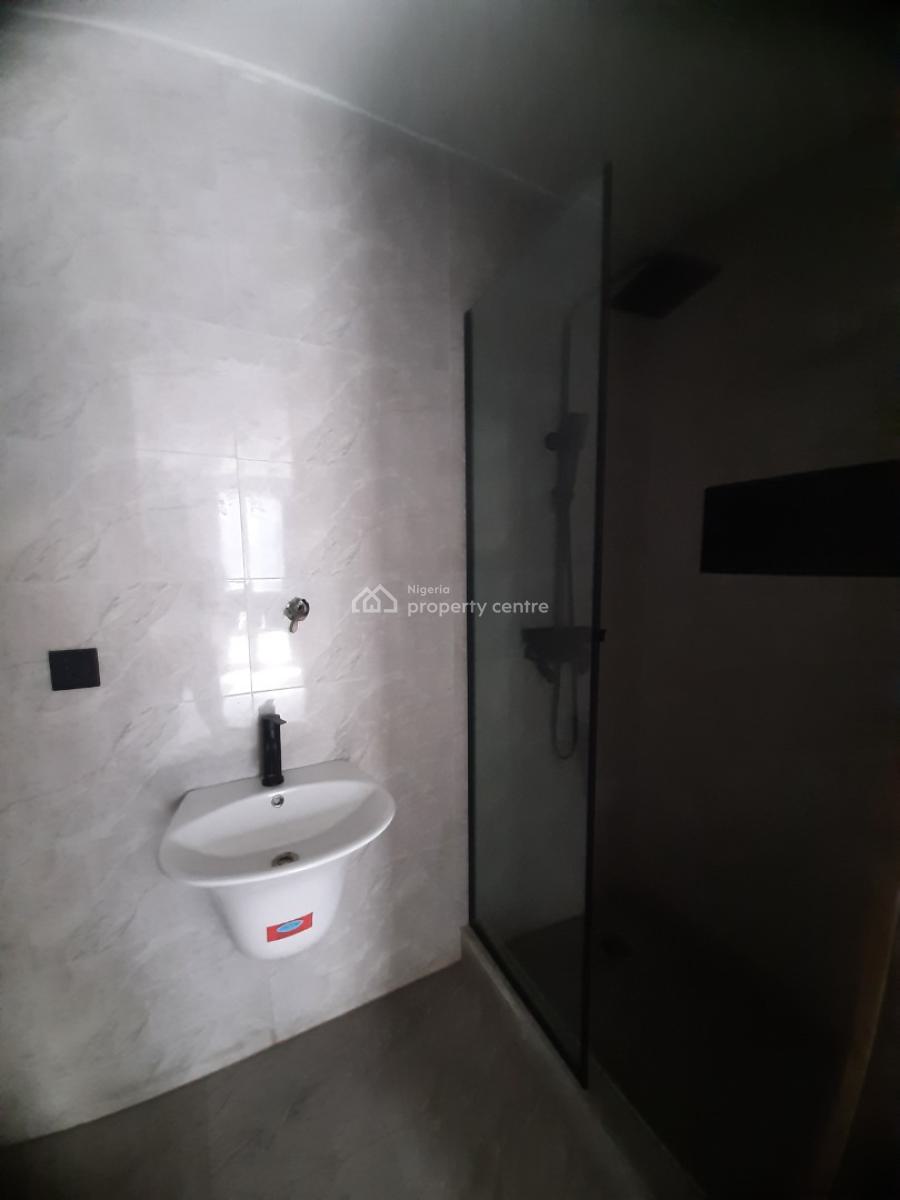 Serviced with 24/7 Power Supply 4 Bedroom En-suite Townhouse with Fitt, Ikate, Lekki, Lagos, Terraced Duplex for Rent