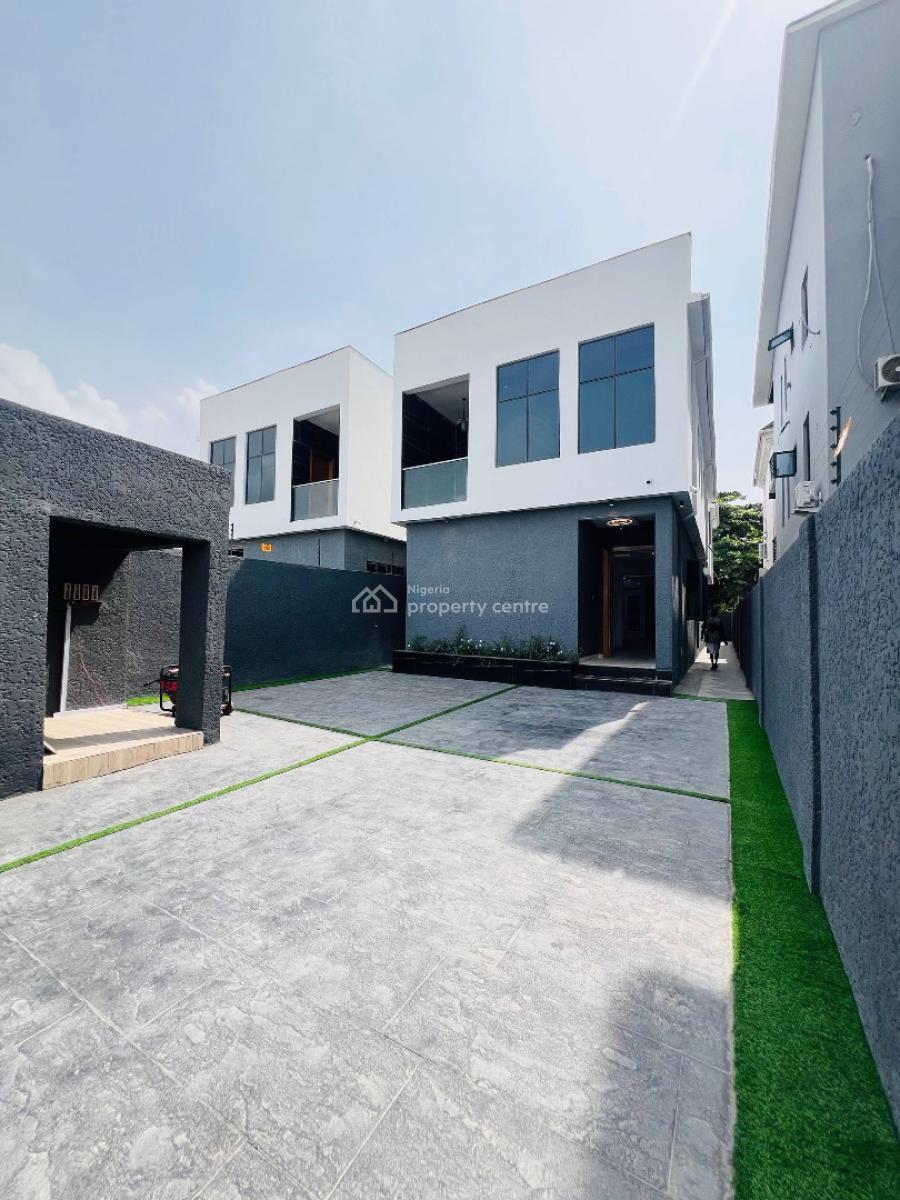 5 Bedroom Fully Detached Duplex + Room Bq, Spacious Home in Ologolo Lekki Lagos., Ologolo, Lekki, Lagos, Detached Duplex for Sale