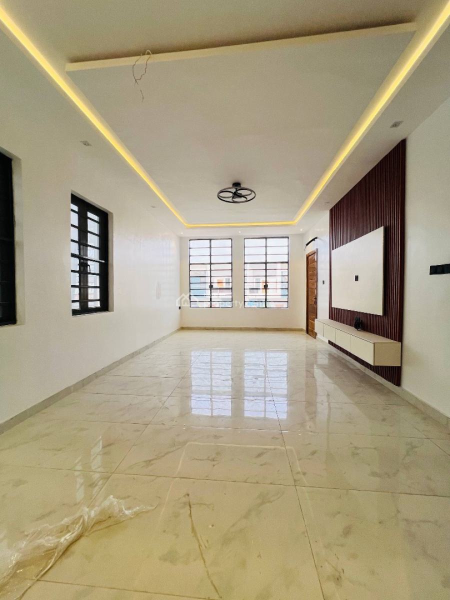 5 Bedroom Fully Detached Duplex + Room Bq, Spacious Home in Ologolo Lekki Lagos., Ologolo, Lekki, Lagos, Detached Duplex for Sale
