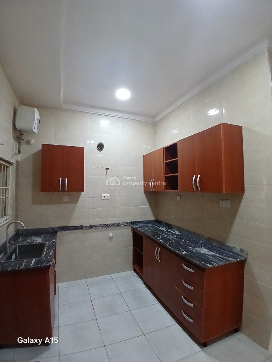 Well Finished 3 Bedrooms Apartment, Within a Serene Neigbourhood, Katampe Extension, Katampe, Abuja, Flat / Apartment for Sale