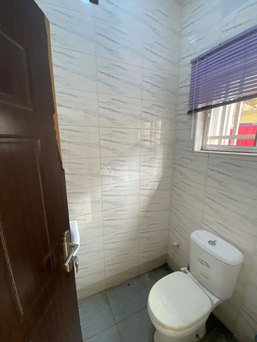 Super Luxurious 5 Bedroom Apartment in a Serene Environment, Pennysula Garden Estate, Beside Blenco, Sangotedo, Ajah, Lagos, Flat / Apartment for Rent