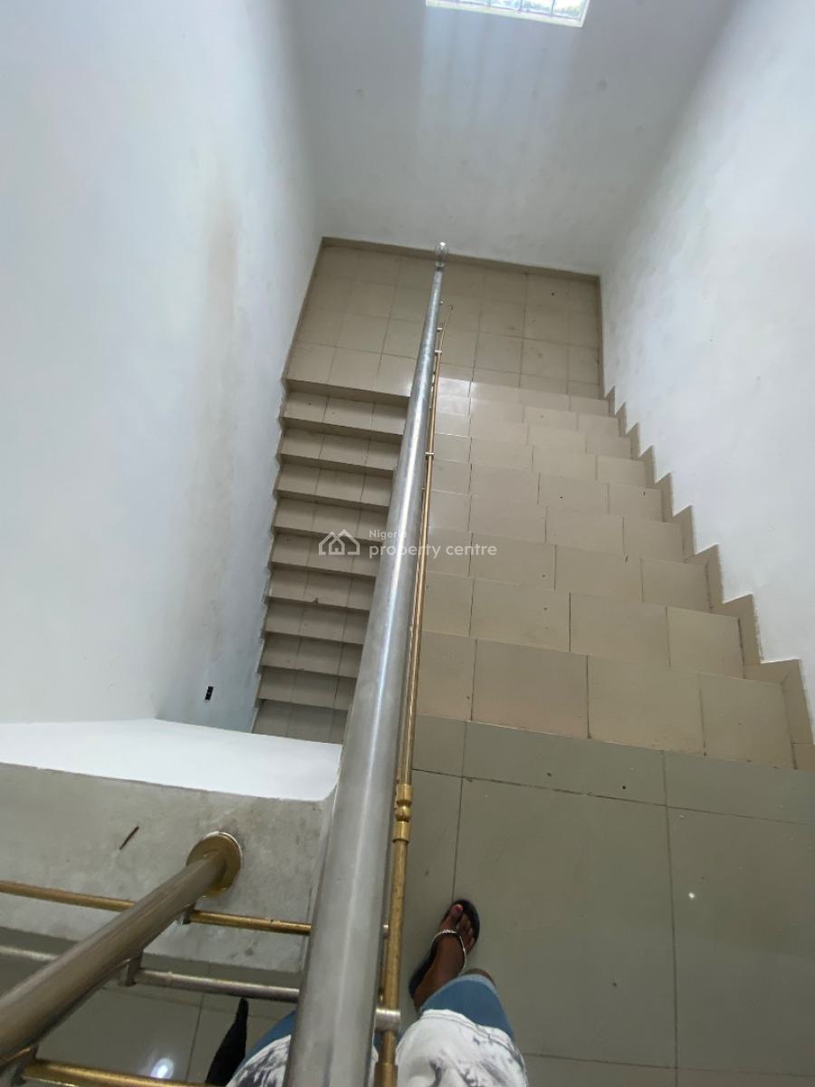 Super Luxurious 5 Bedroom Apartment in a Serene Environment, Pennysula Garden Estate, Beside Blenco, Sangotedo, Ajah, Lagos, Flat / Apartment for Rent