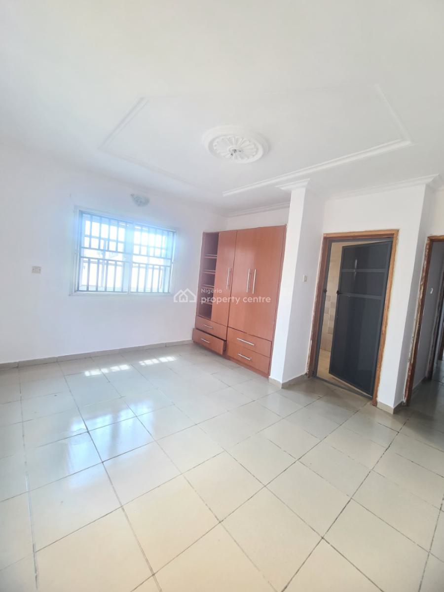 Spacious and Standard 3 Bedroom Apartment with a Pent House, First Unity Estate, Badore, Ajah, Lagos, Flat / Apartment for Rent