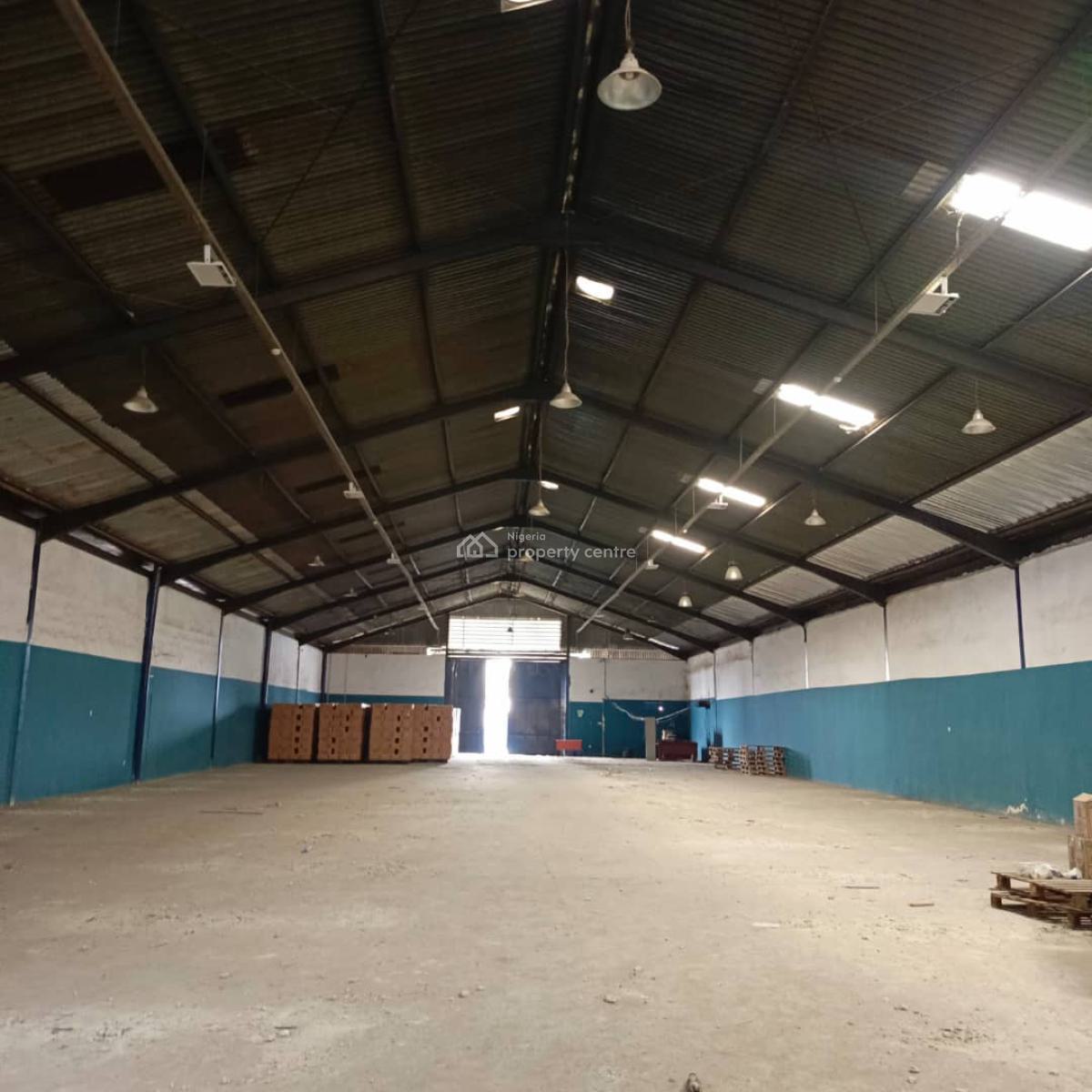 1000sqmt Warehouse Space, Off Adeniyi Jones, Ikeja, Lagos, Warehouse for Rent