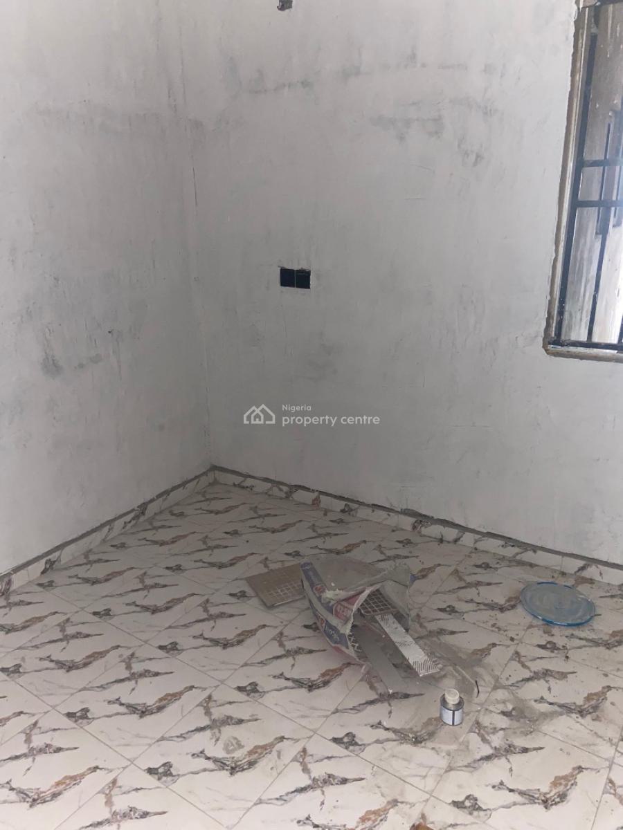 Newly Built Mini Flat in Iyana Oworo, Iyana. Oworo, Gbagada, Lagos, Mini Flat (room and Parlour) for Rent