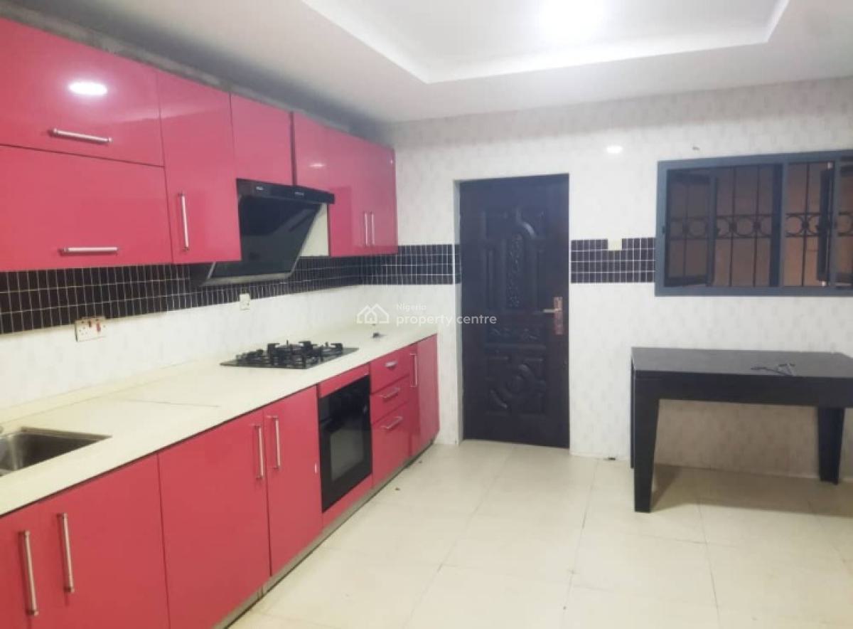Spacious 3bed Apartment with an Ensuite Bq, Victoria Island (vi), Lagos, Flat / Apartment for Rent