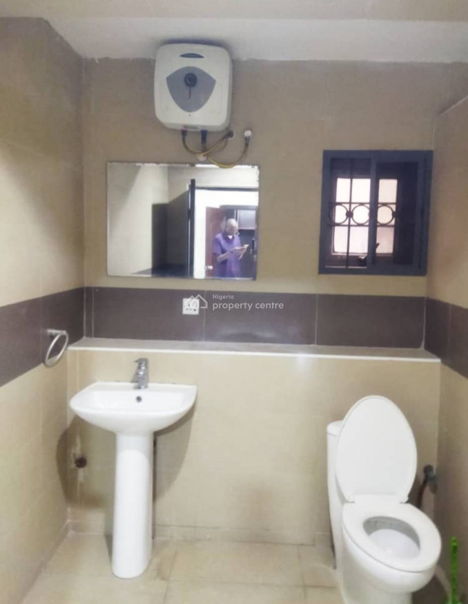 Spacious 3bed Apartment with an Ensuite Bq, Victoria Island (vi), Lagos, Flat / Apartment for Rent