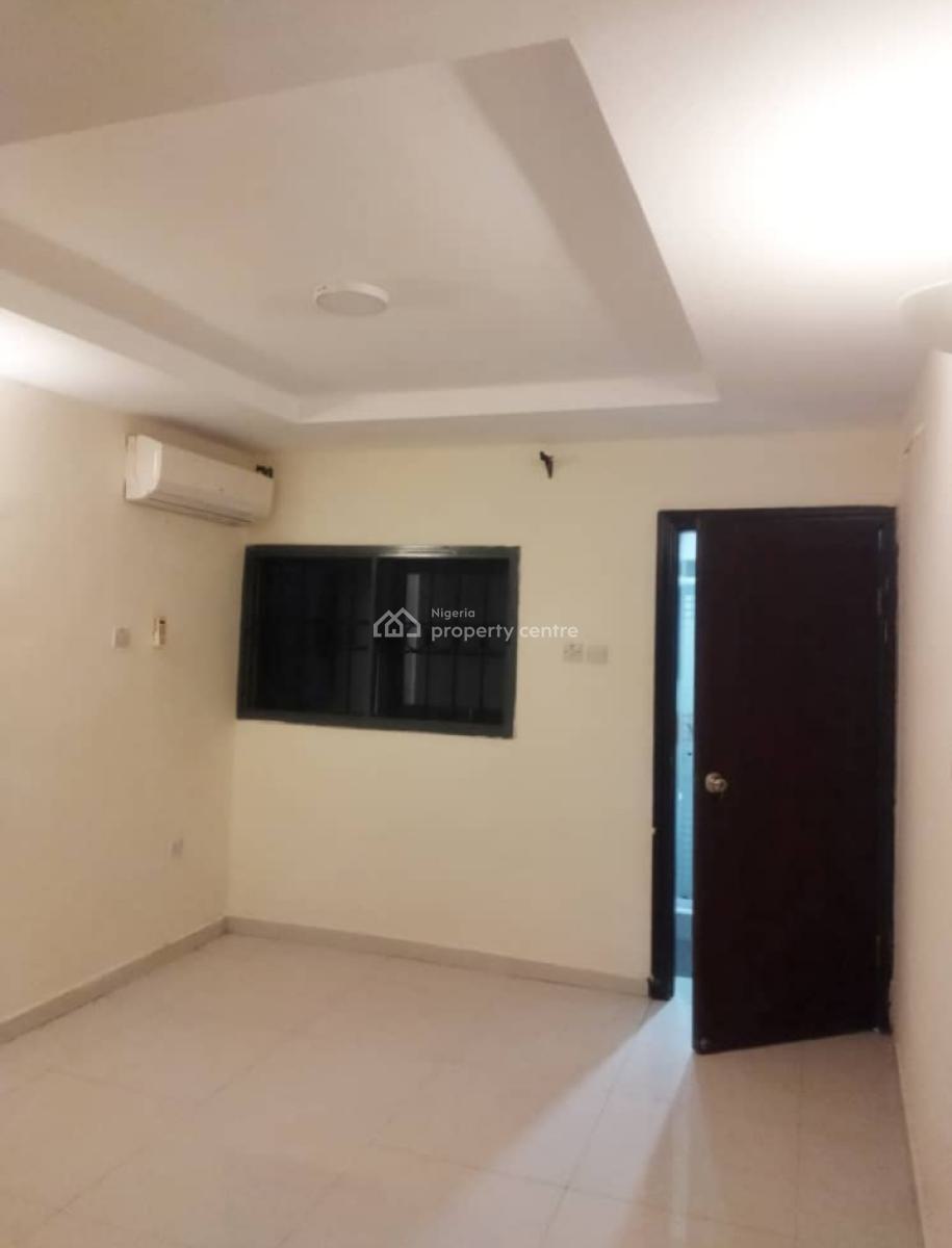 Spacious 3bed Apartment with an Ensuite Bq, Victoria Island (vi), Lagos, Flat / Apartment for Rent