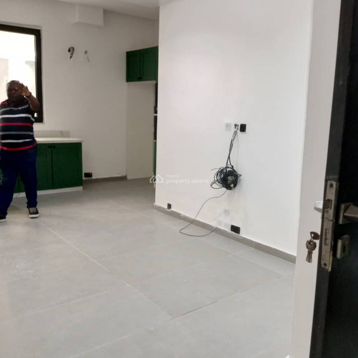 Executive Two(2) Bedroom Maisonette with 1bq, in Ikoyi, Ikoyi, Lagos, Flat / Apartment for Rent