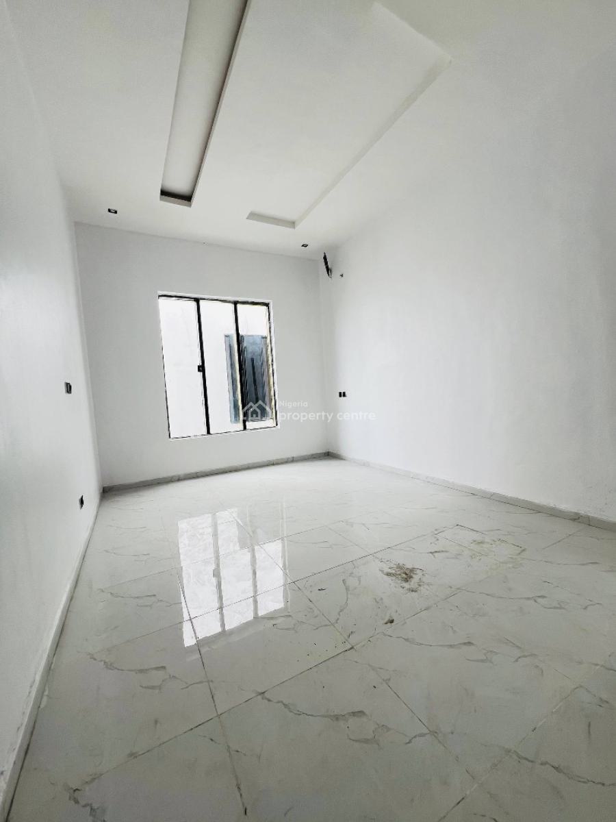 4 Bedroom Fully Detached Duplex +bq with Pool ., Inside an Estate in Chevron, Lekki Phase 1, Lekki, Lagos, Detached Duplex for Sale