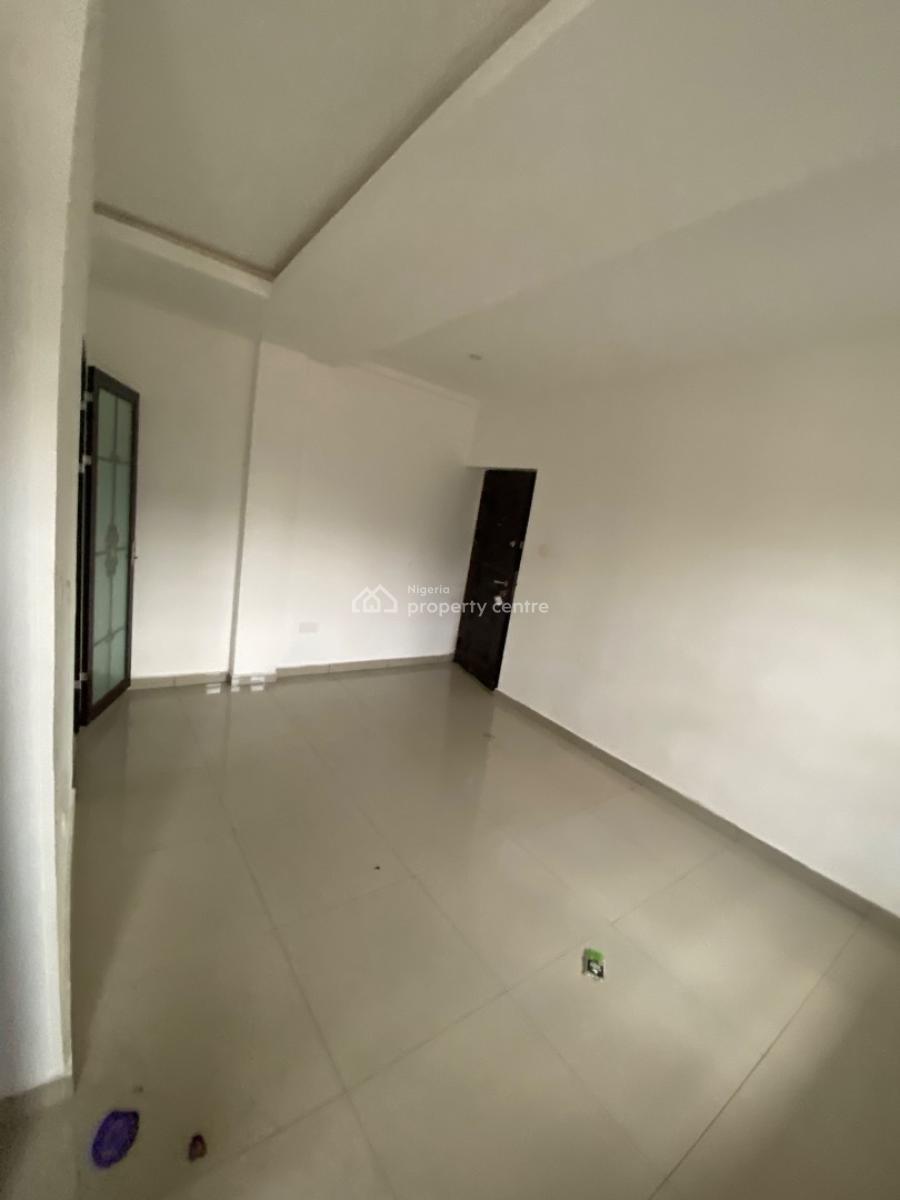 Super Luxurious 2 Bedroom Apartment (close to The Express, Pennysula Gardens Estate (beside Blenco, Sangotedo, Ajah, Lagos, Flat / Apartment for Rent