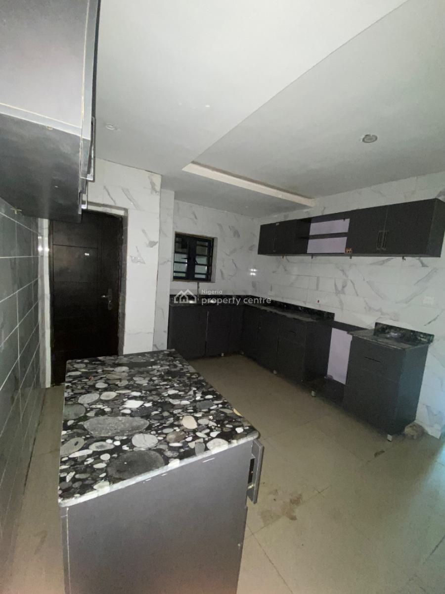 Super Luxurious 2 Bedroom Apartment (close to The Express, Pennysula Gardens Estate (beside Blenco, Sangotedo, Ajah, Lagos, Flat / Apartment for Rent