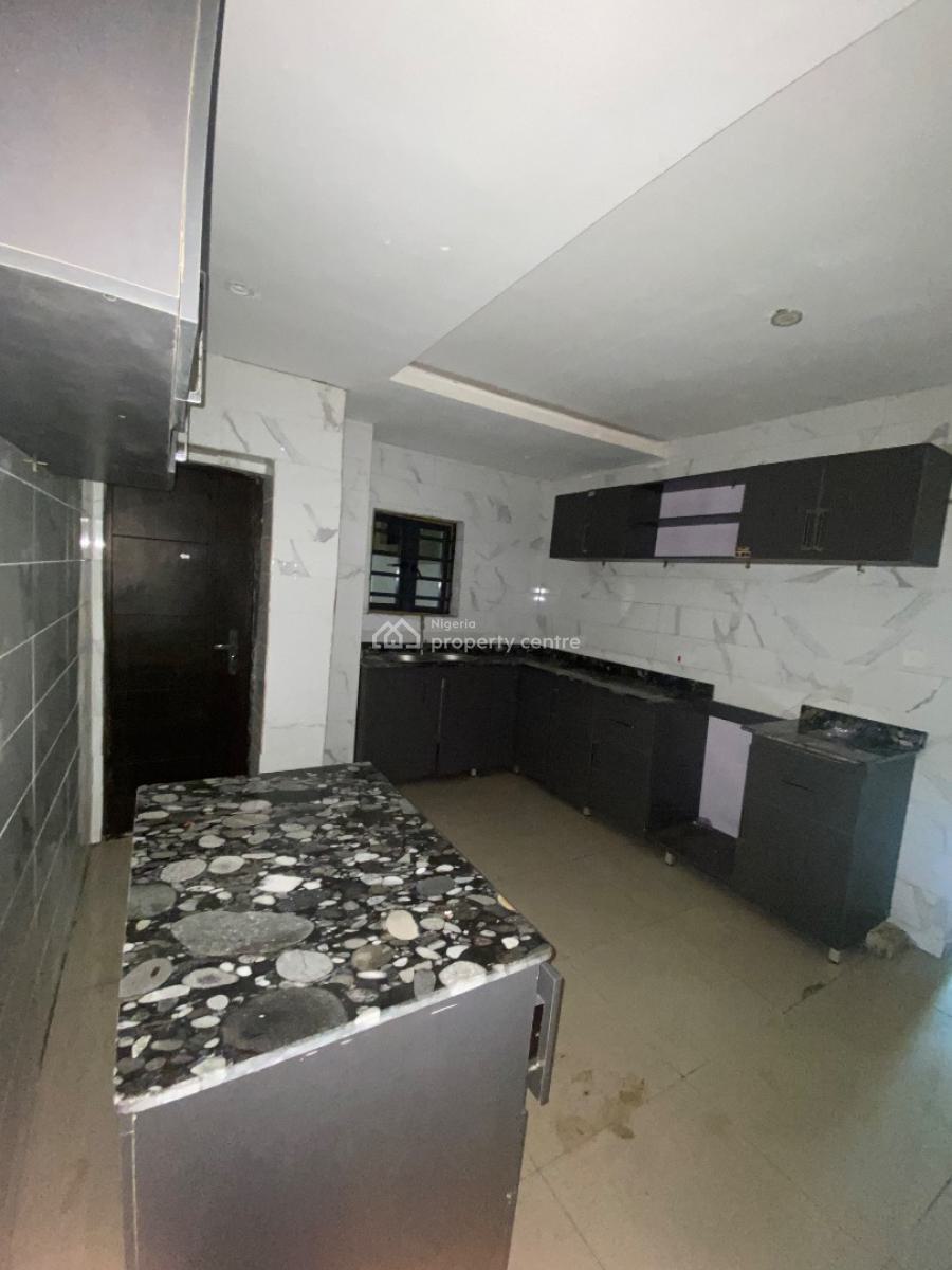 Super Luxurious 2 Bedroom Apartment (close to The Express, Pennysula Gardens Estate (beside Blenco, Sangotedo, Ajah, Lagos, Flat / Apartment for Rent