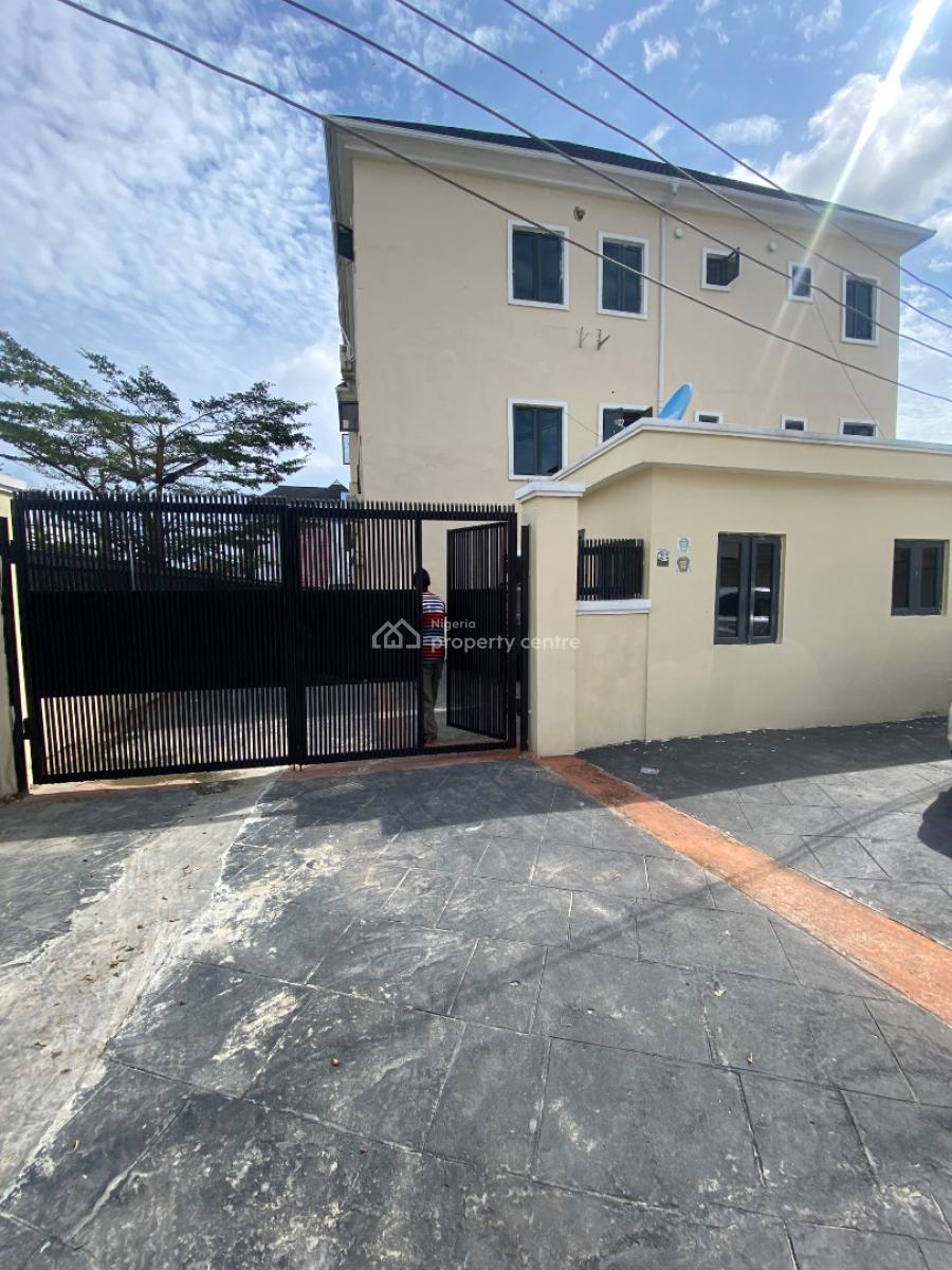 Super Luxurious 2 Bedroom Apartment (close to The Express, Pennysula Gardens Estate (beside Blenco, Sangotedo, Ajah, Lagos, Flat / Apartment for Rent