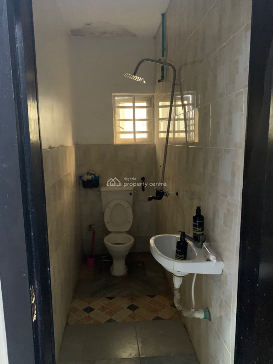Luxury Mini Flat, Gra Phase 1, Magodo, Lagos, Mini Flat (room and Parlour) for Rent