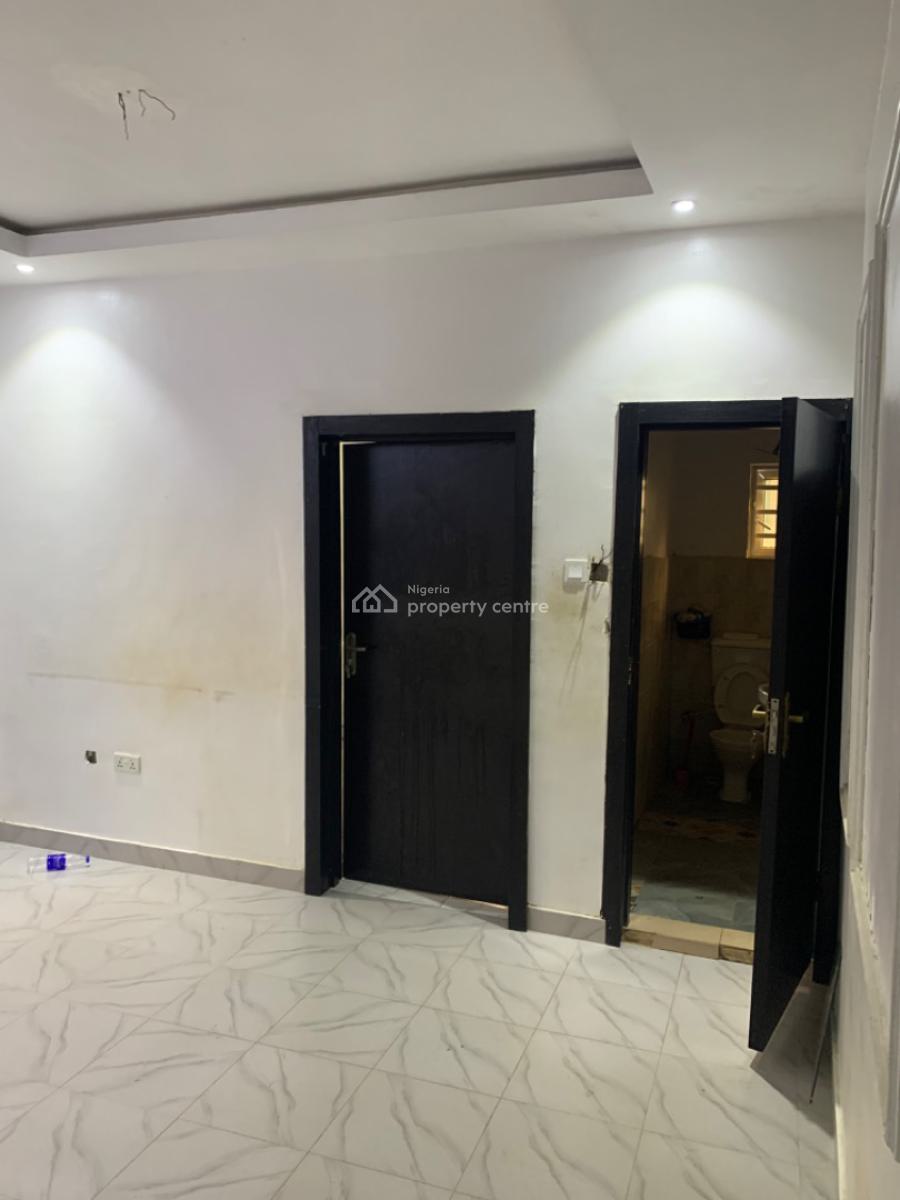 Luxury Mini Flat, Gra Phase 1, Magodo, Lagos, Mini Flat (room and Parlour) for Rent
