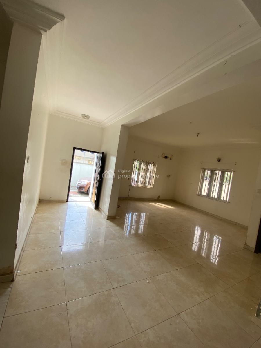 Super Luxurious 2 Bedroom Apartment (close to The Express), Pennysula Gardens Estate (beside Blenco), Sangotedo, Ajah, Lagos, Flat / Apartment for Rent