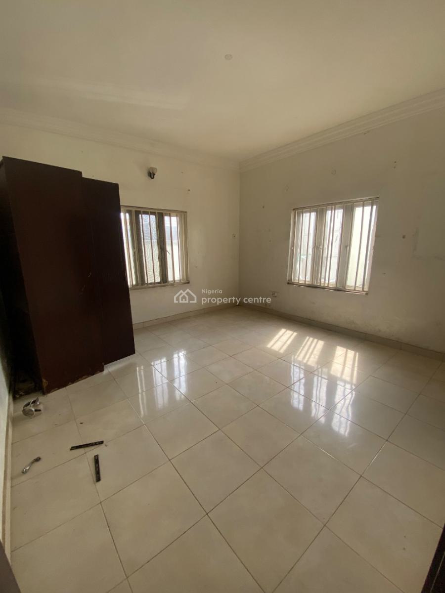 Super Luxurious 2 Bedroom Apartment (close to The Express), Pennysula Gardens Estate (beside Blenco), Sangotedo, Ajah, Lagos, Flat / Apartment for Rent