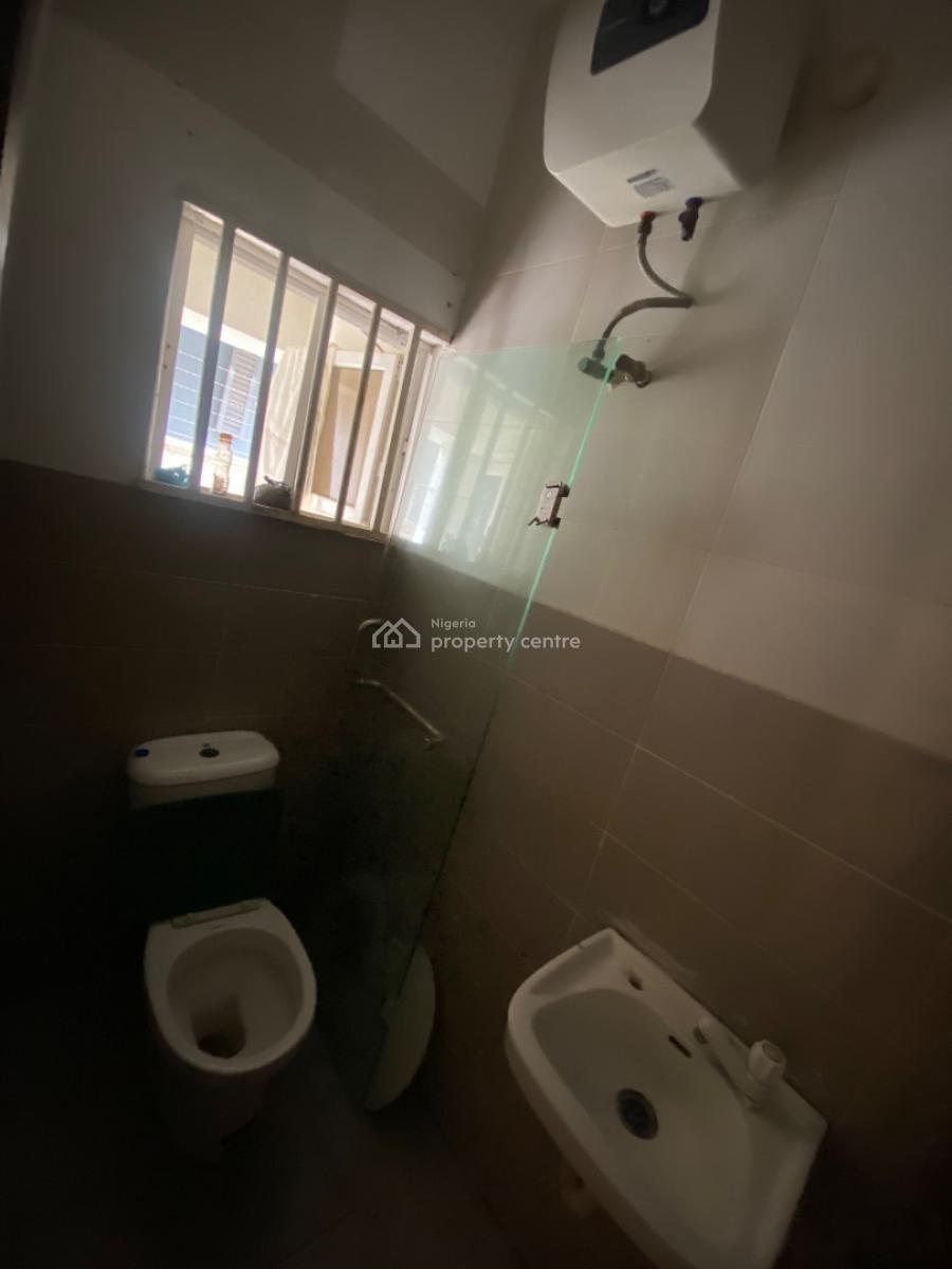 Super Luxurious 2 Bedroom Apartment (close to The Express), Pennysula Gardens Estate (beside Blenco), Sangotedo, Ajah, Lagos, Flat / Apartment for Rent