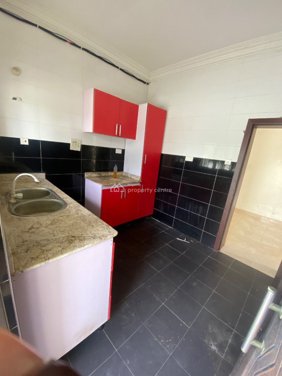 Super Luxurious 2 Bedroom Apartment (close to The Express), Pennysula Gardens Estate (beside Blenco), Sangotedo, Ajah, Lagos, Flat / Apartment for Rent