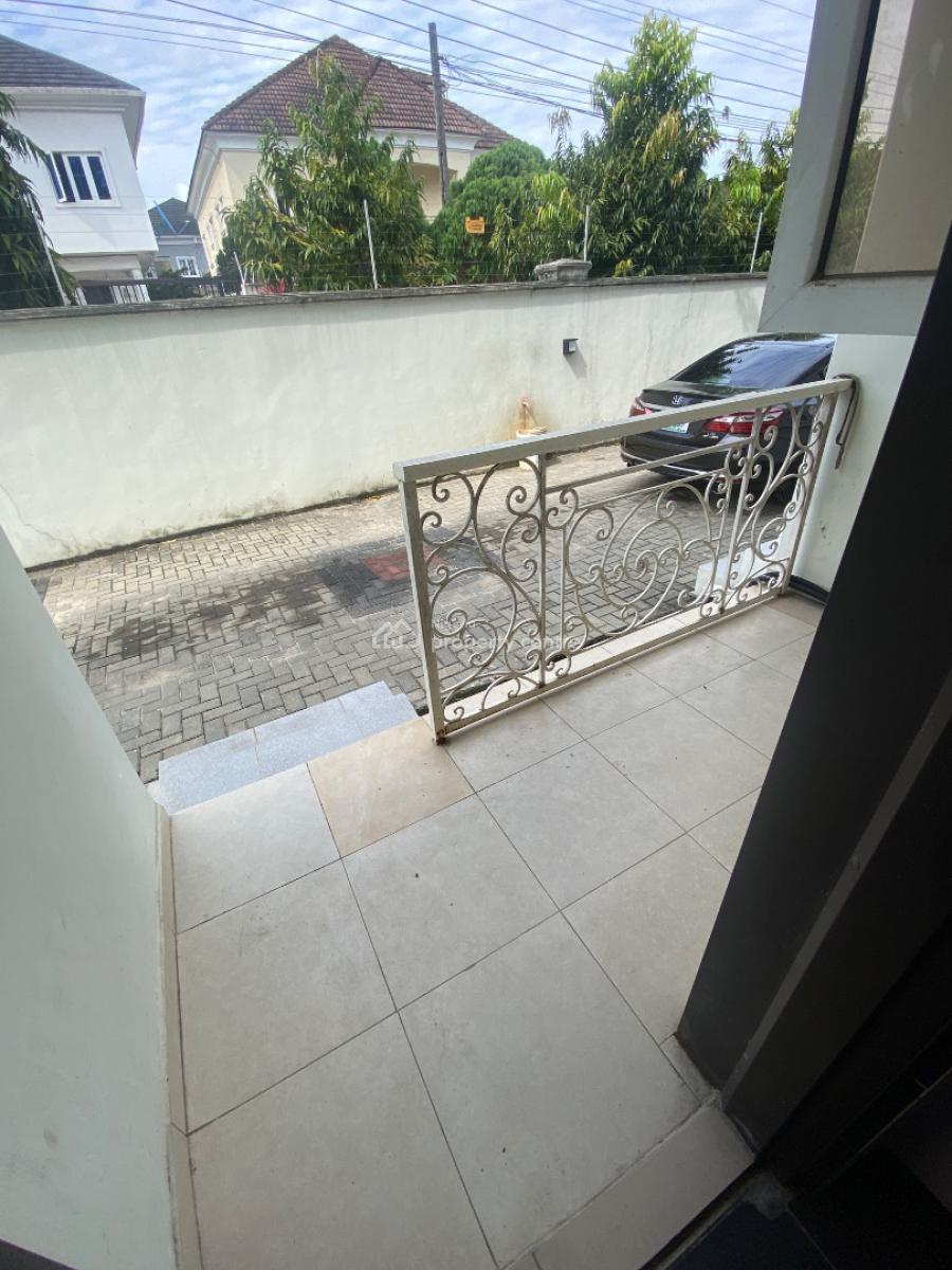 Super Luxurious 2 Bedroom Apartment (close to The Express), Pennysula Gardens Estate (beside Blenco), Sangotedo, Ajah, Lagos, Flat / Apartment for Rent