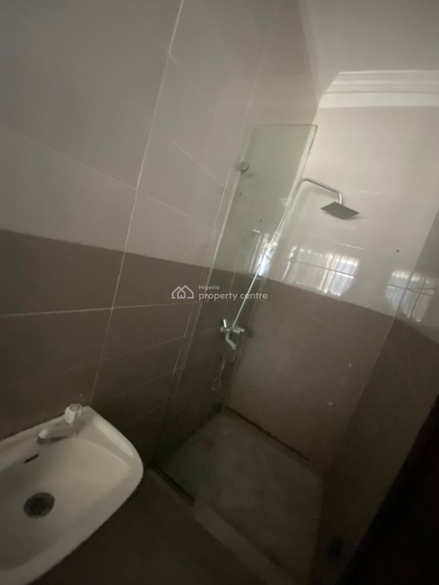 Super Luxurious 2 Bedroom Apartment (close to The Express), Pennysula Gardens Estate (beside Blenco), Sangotedo, Ajah, Lagos, Flat / Apartment for Rent