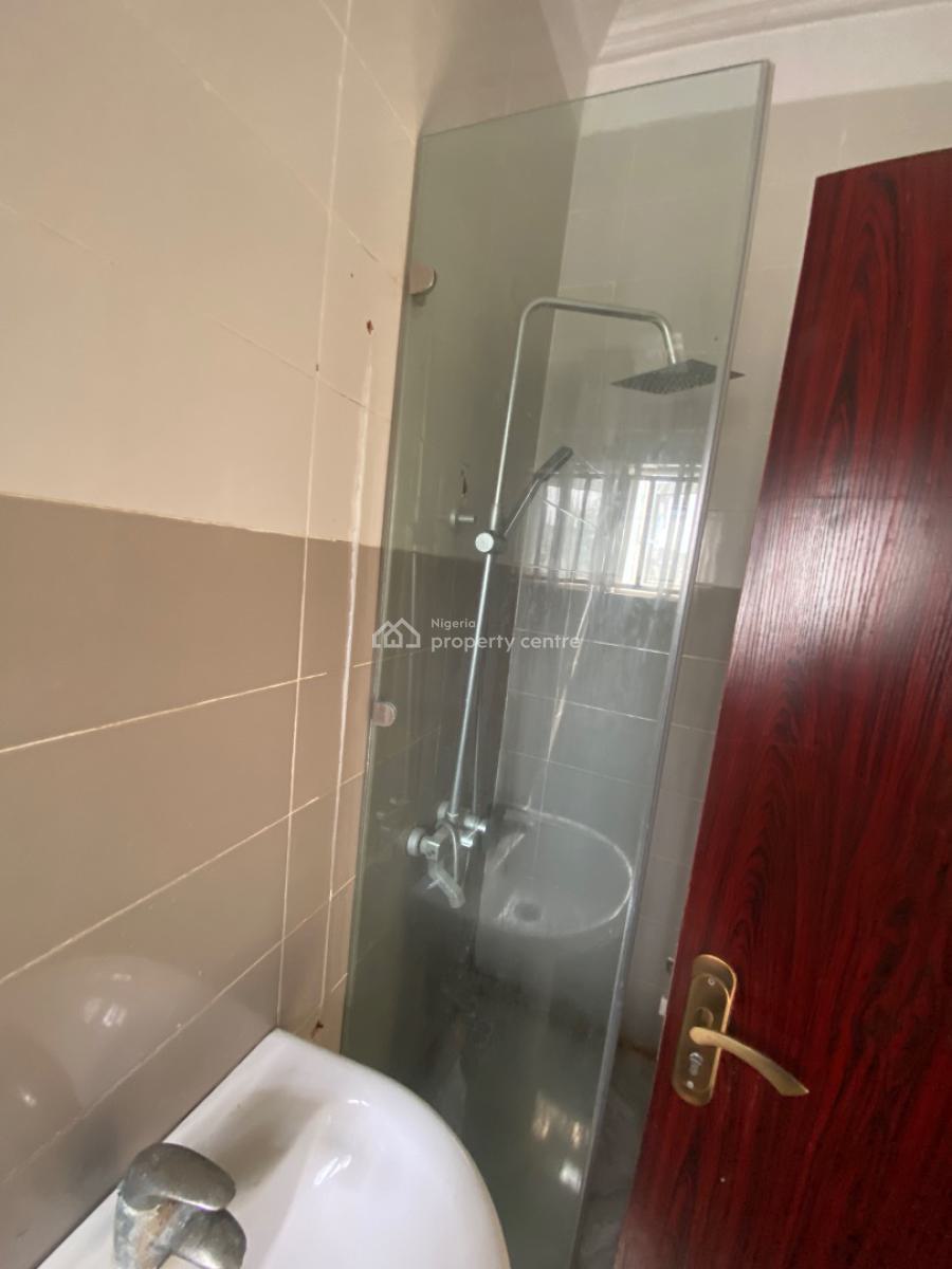 Super Luxurious 2 Bedroom Apartment (close to The Express), Pennysula Gardens Estate (beside Blenco), Sangotedo, Ajah, Lagos, Flat / Apartment for Rent