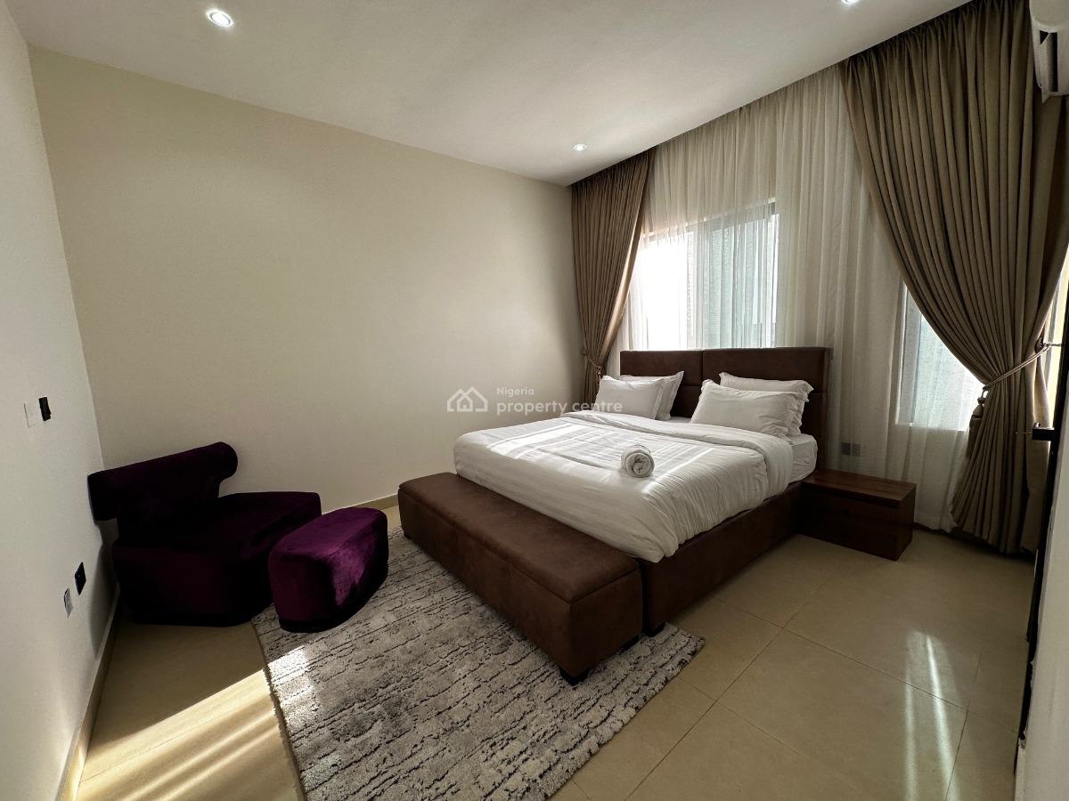 3 Bedroom Brand New Tastefully Furnished Pent Floor Apartment, 7 Oluwakayode Jacobs Crescent, Lekki Phase 1, Lekki, Lagos, Flat / Apartment Short Let