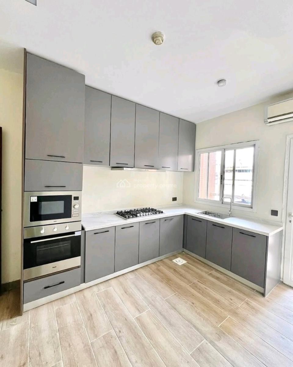 Immaculate 3 Bedroom Apartment with Bq, Elevator and Swimming Pool for, Ikoyi, Lagos, House for Sale