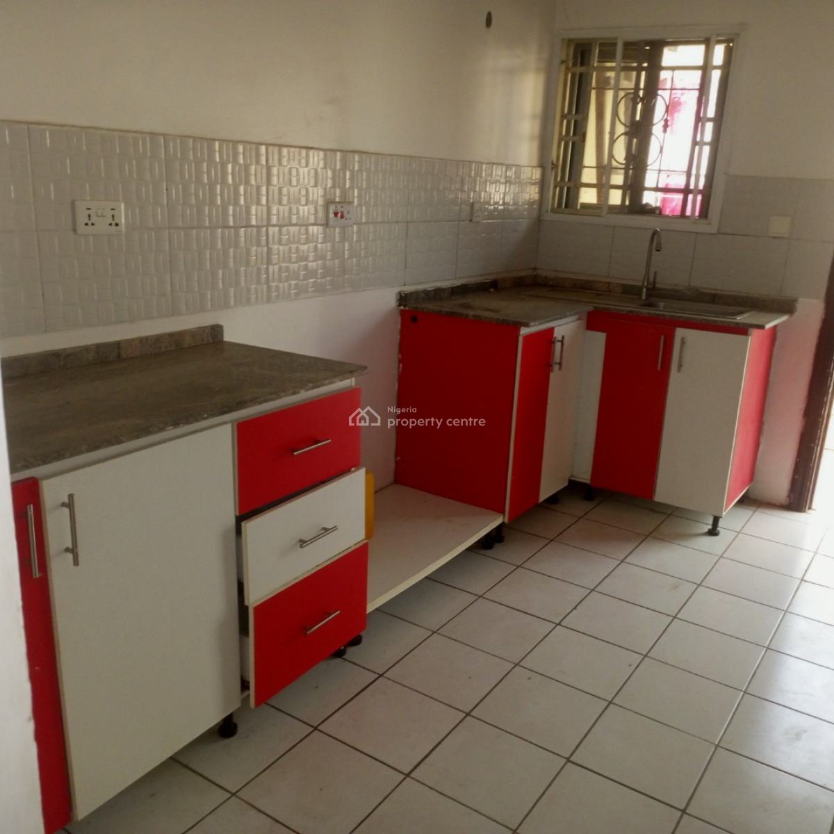 2 Bedroom Flat, Brains & Hammers City, Life Camp, Abuja, Flat / Apartment for Rent