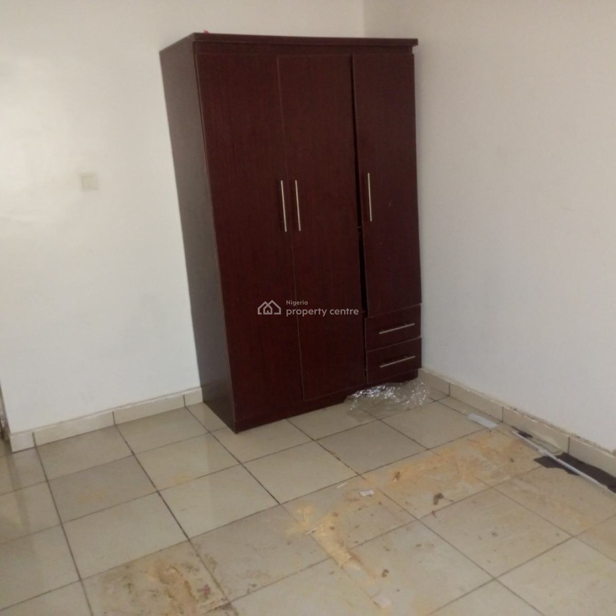 2 Bedroom Flat, Brains & Hammers City, Life Camp, Abuja, Flat / Apartment for Rent