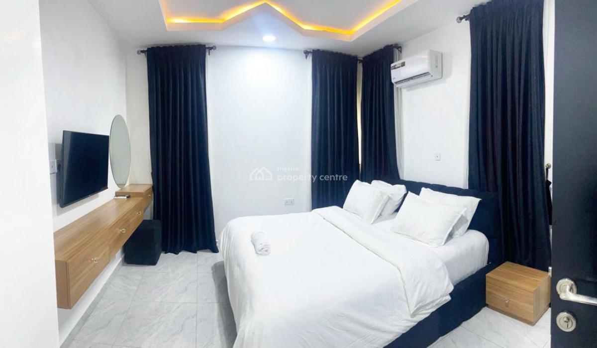 Brand  2 Bed Maisonette with Ps5 and Swimming Pool ‍️, Lekki Phase 1, Lekki, Lagos, Flat / Apartment Short Let