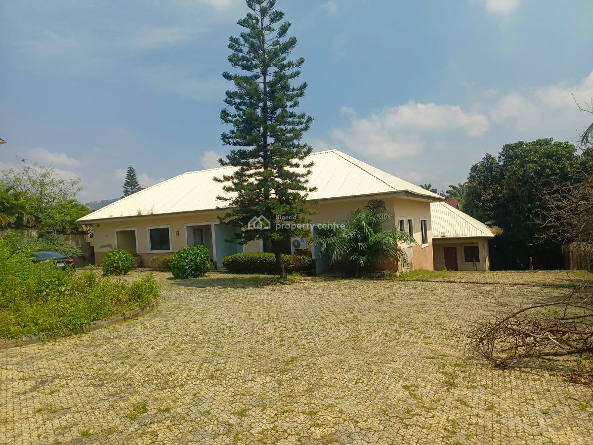 7bedsrooms Old Structure Duplex, Guest Charlet, 3beds Bq with a Land, 5th Avenue, Gwarinpa, Abuja, Detached Duplex for Sale