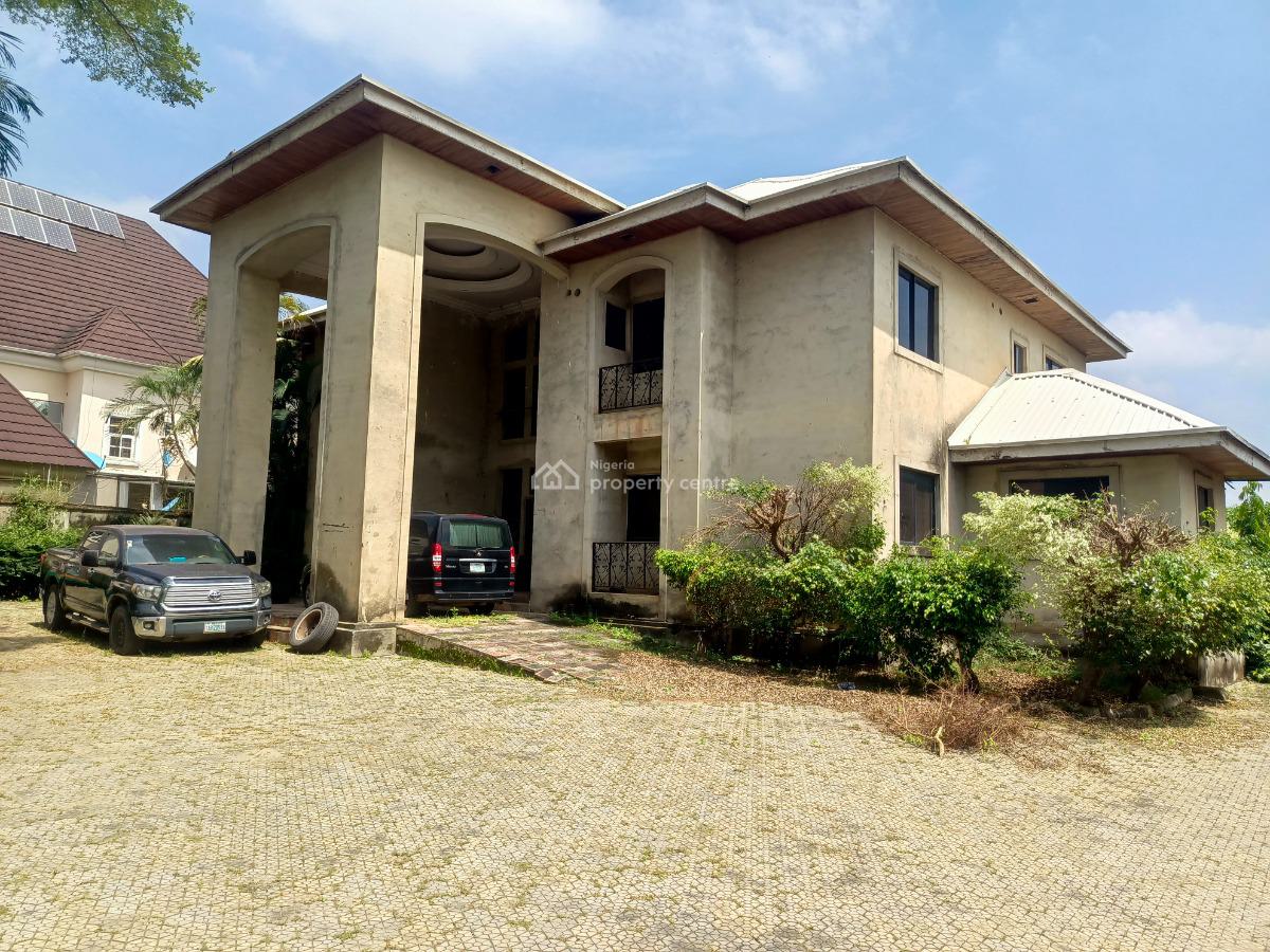 7bedsrooms Old Structure Duplex, Guest Charlet, 3beds Bq with a Land, 5th Avenue, Gwarinpa, Abuja, Detached Duplex for Sale