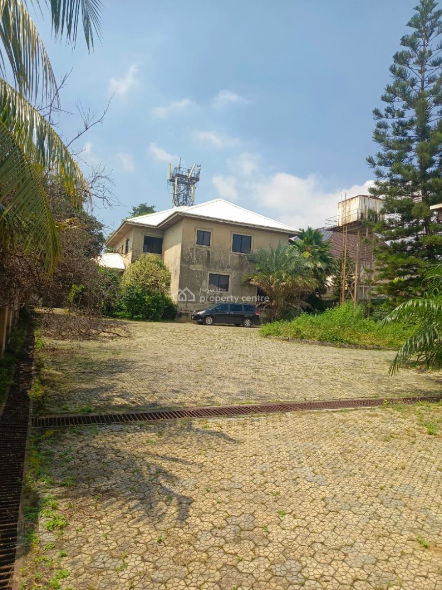 7bedsrooms Old Structure Duplex, Guest Charlet, 3beds Bq with a Land, 5th Avenue, Gwarinpa, Abuja, Detached Duplex for Sale