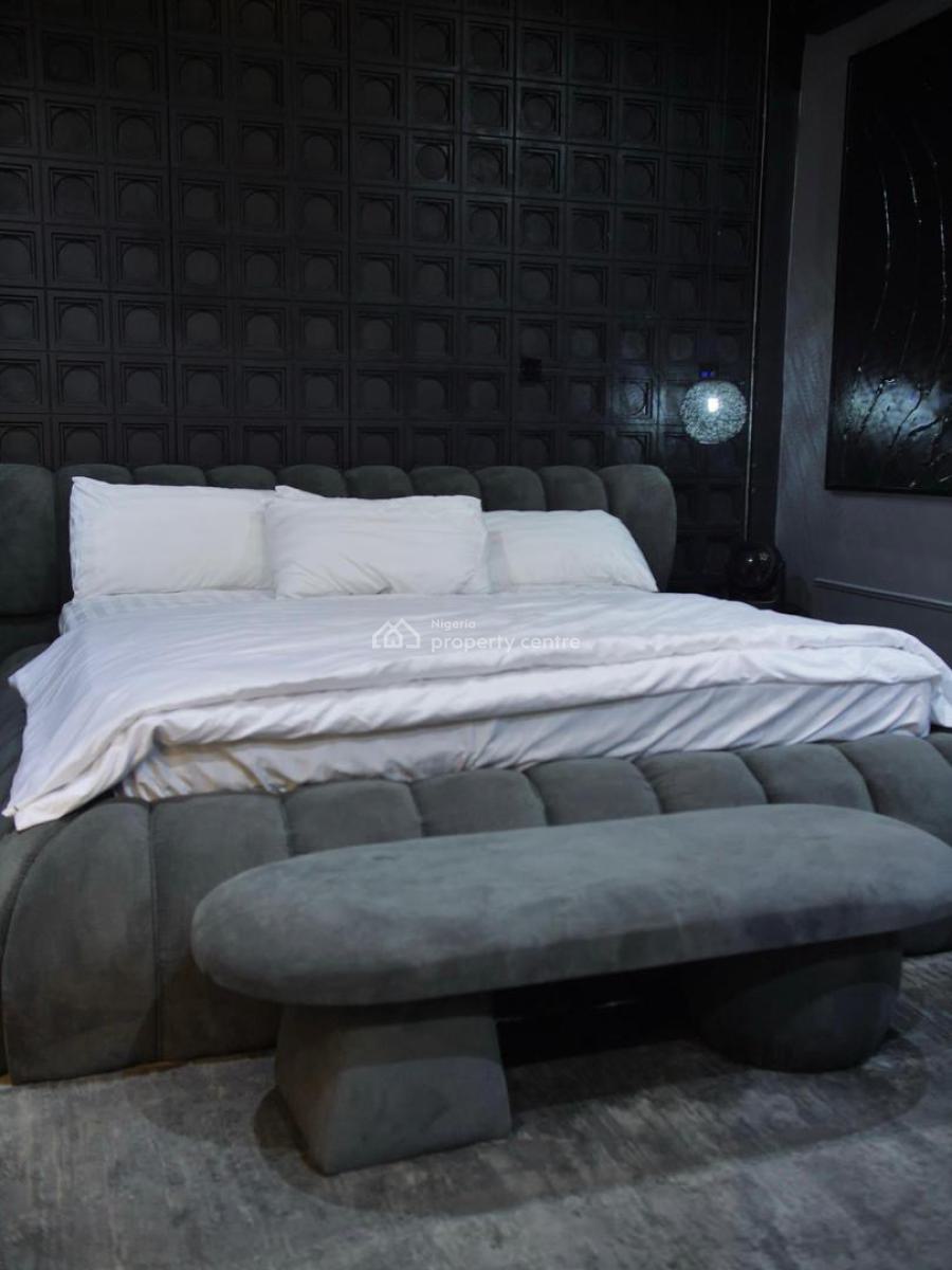Luxury 2 Bedroom Apartment, with a Ps5 and a Gym., Lekki Phase 1, Lekki, Lagos, Flat / Apartment Short Let