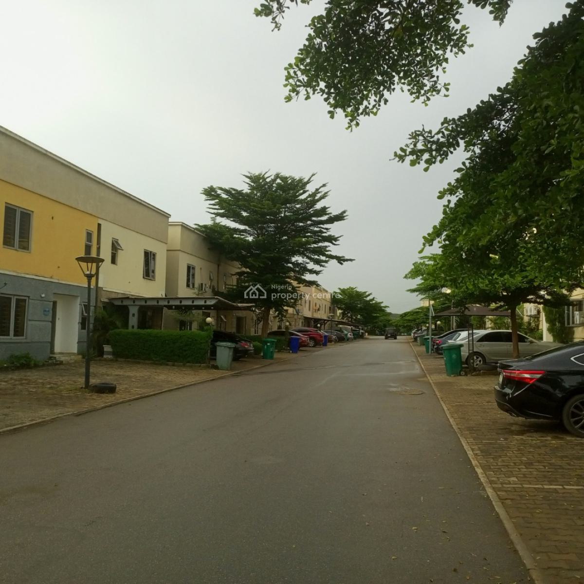 3 Bedroom Flat, Brains & Hammers City, Life Camp, Abuja, Flat / Apartment for Rent