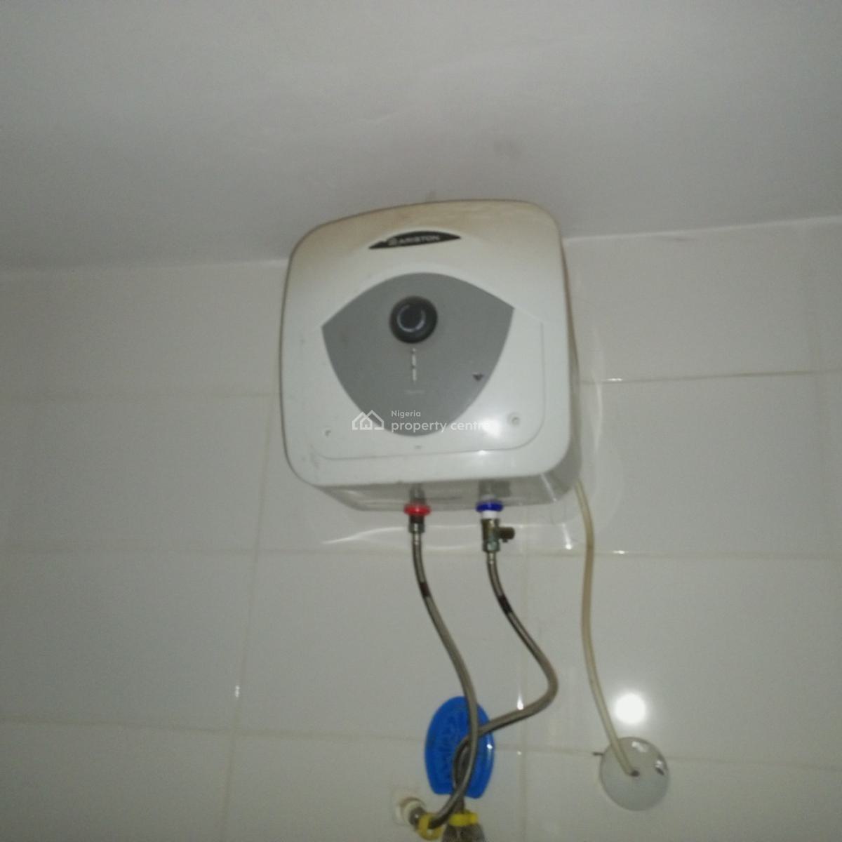 3 Bedroom Flat, Brains & Hammers City, Life Camp, Abuja, Flat / Apartment for Rent