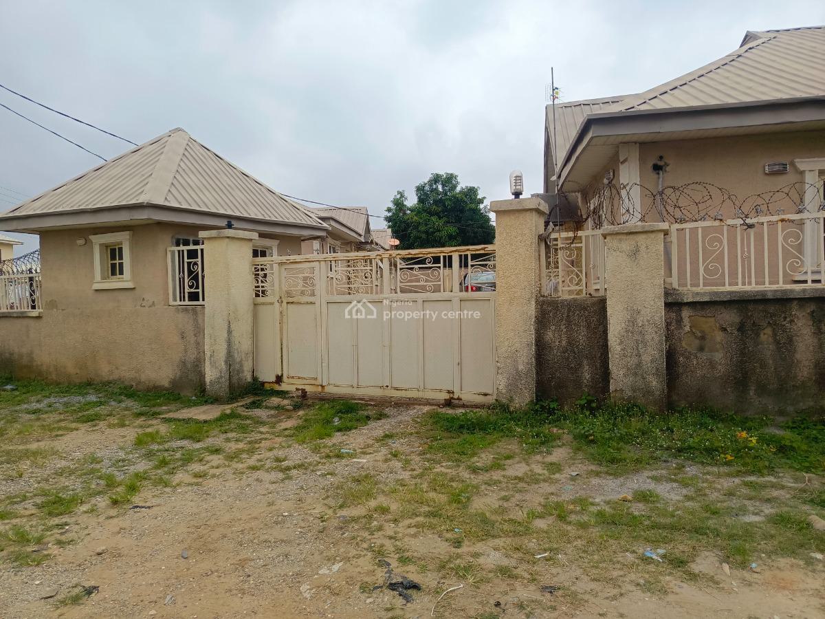 2units of 2beds Bungalow & 6units of 1bed Bungalow All in One Compoun, By Amac Market Area, Fha (f.h.a), Lugbe District, Abuja, Detached Bungalow for Sale