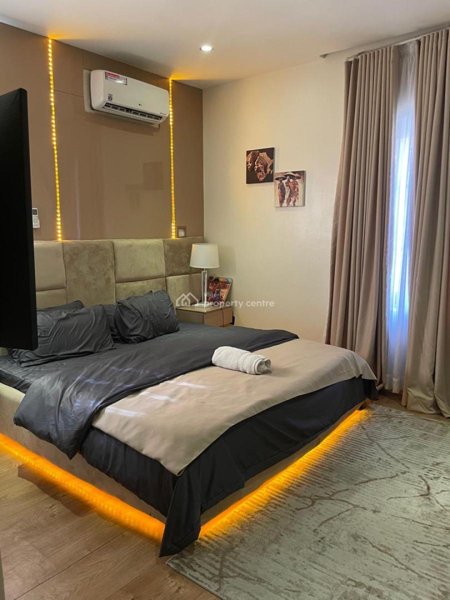 Luxury and Spacious 1 Bedroom Maisonette with Pool and Gym, Lekki Phase 1, Lekki, Lagos, Flat / Apartment Short Let