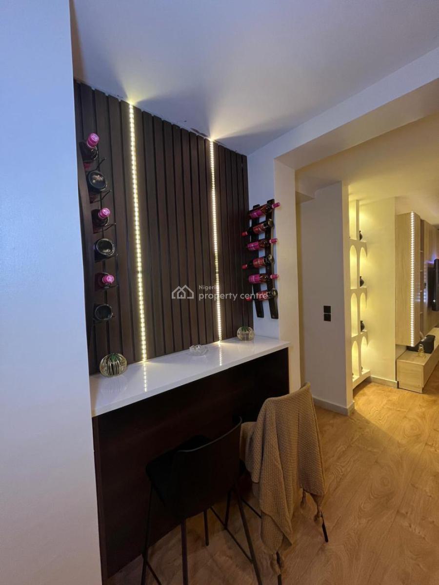 Luxury and Spacious 1 Bedroom Maisonette with Pool and Gym, Lekki Phase 1, Lekki, Lagos, Flat / Apartment Short Let