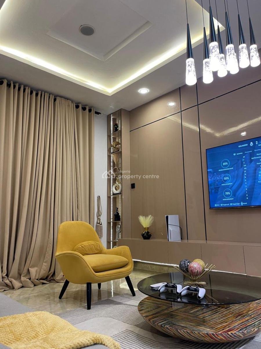 Two Bedroom Apartment at Lekki Phase One, Lekki Phase 1, Lekki, Lagos, Flat / Apartment Short Let