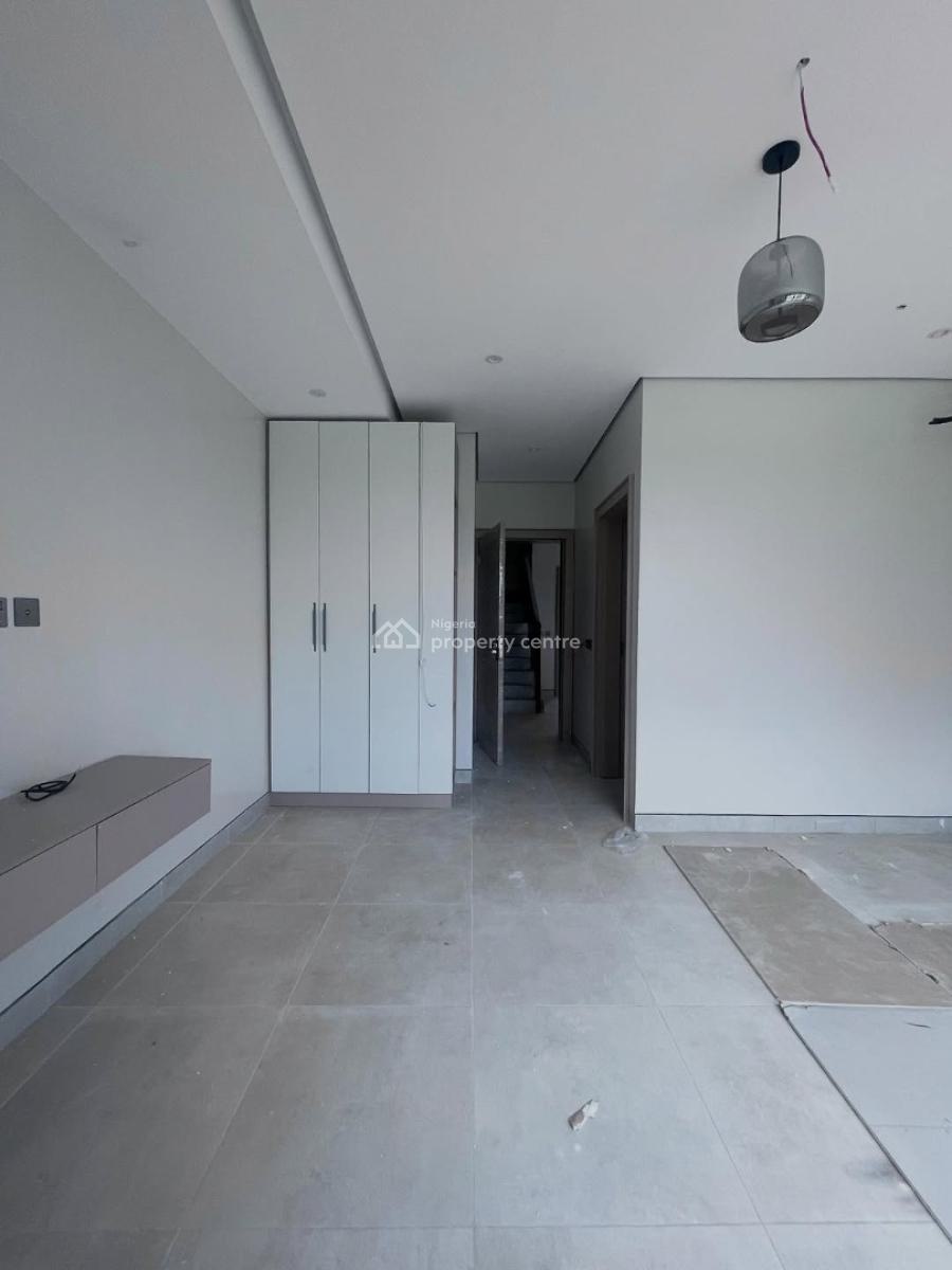 4 Bedroom Townhouse Self Compound, Kusenla, Ikate, Lekki, Lagos, Semi-detached Duplex for Rent