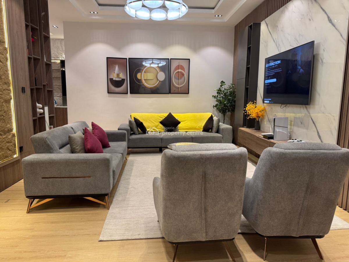 Prime 3 Bedroom Penthouse Waterfront - Pool -gym- Netflix, Lekki Phase 1, Lekki, Lagos, House Short Let